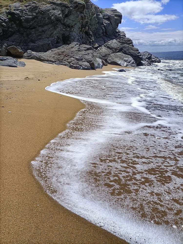 Plage de la fontaine aux Bretons