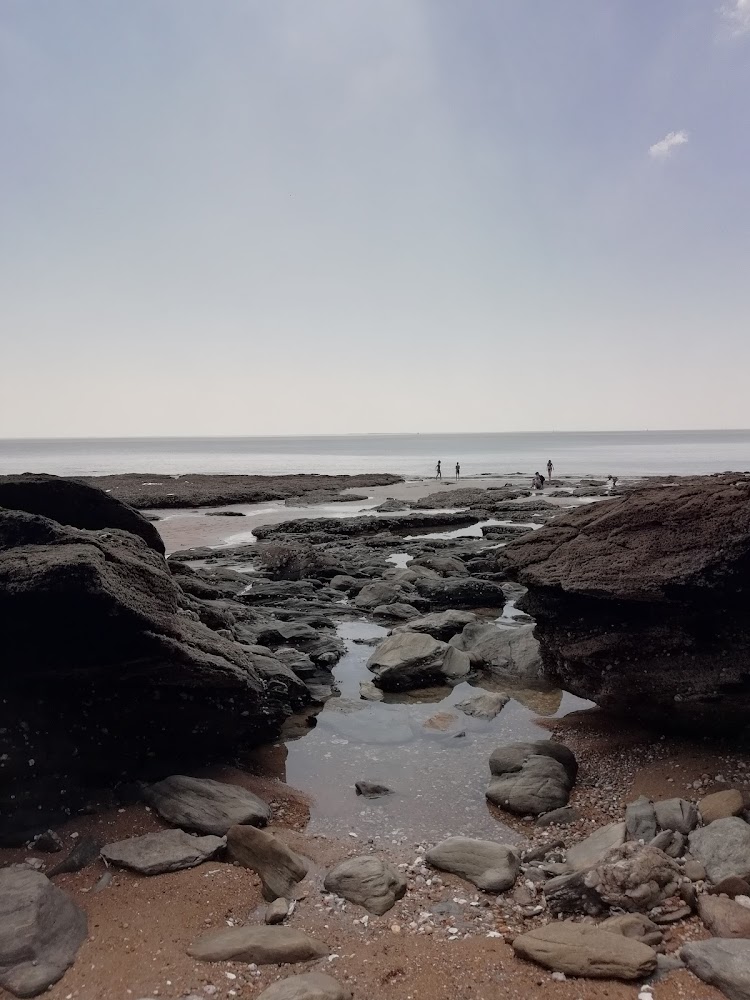 Plage de la fontaine aux Bretons