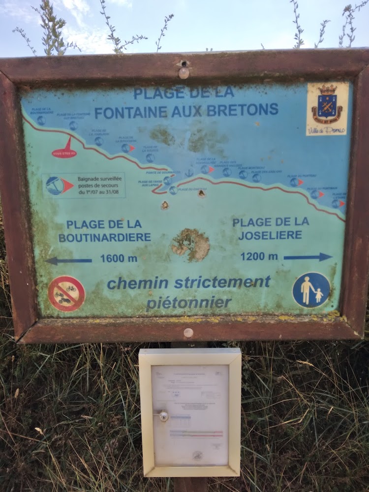 Plage de la fontaine aux Bretons