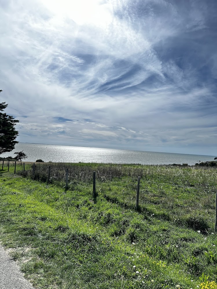 Plage de la fontaine aux Bretons