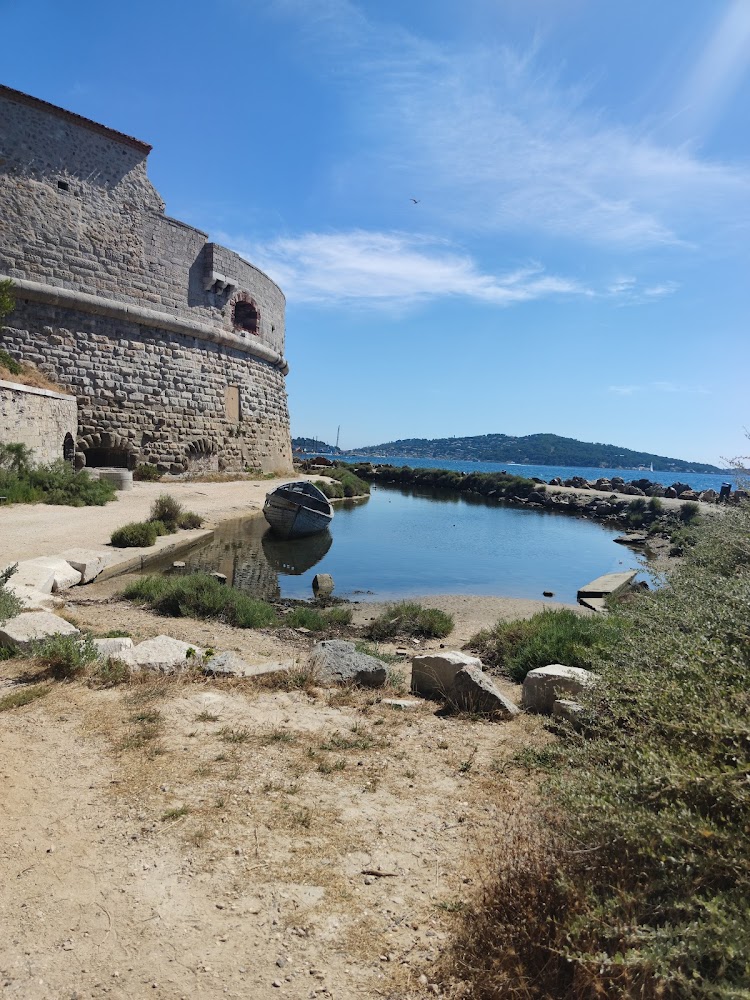 Plage De Pipady