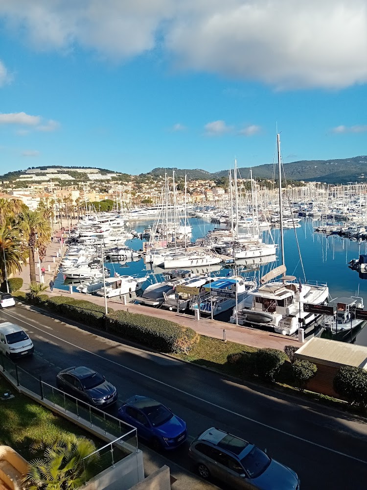 Bandol Port & Plage