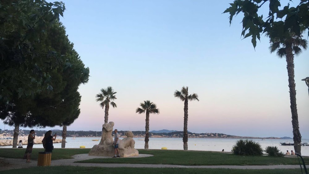 Bandol Port & Plage