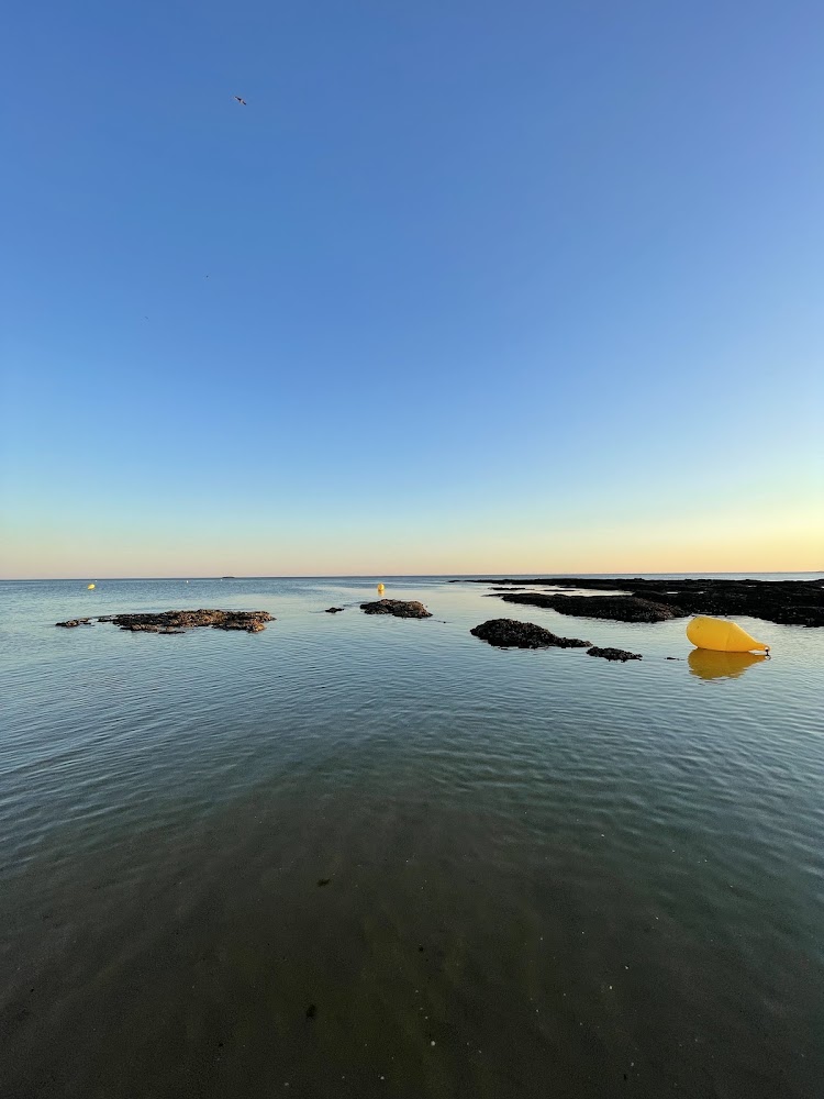 Plage de Bonne-Source