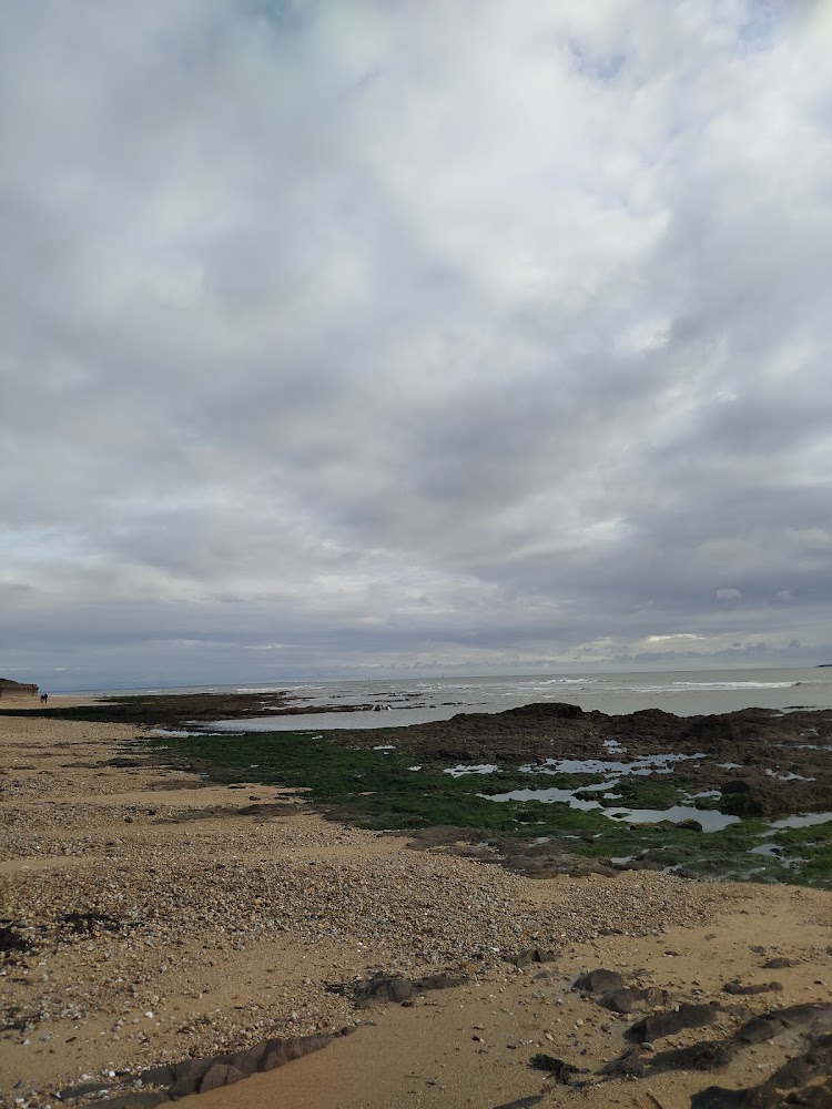 Plage de Bonne-Source