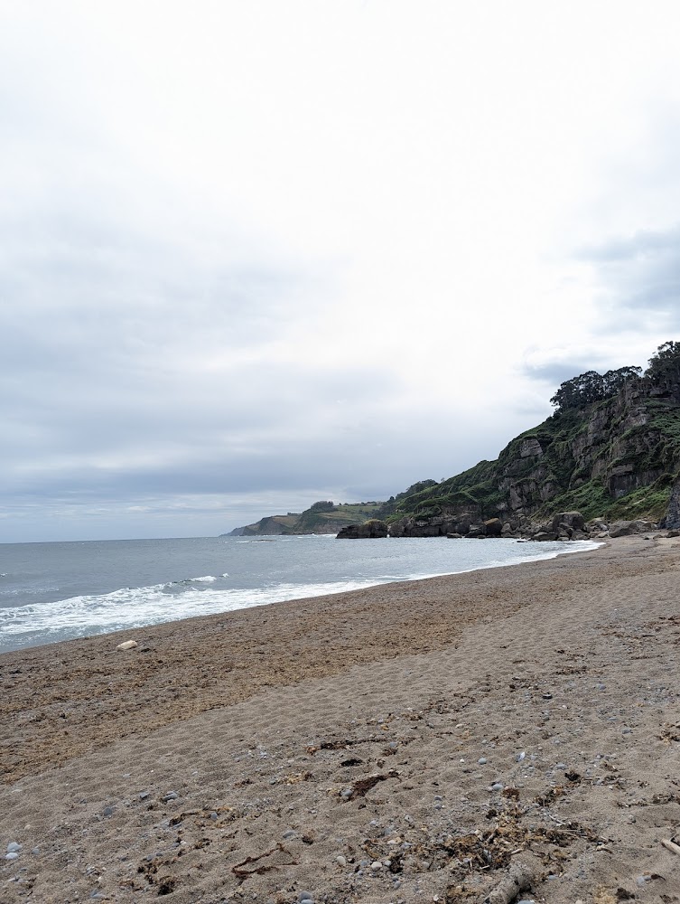 Playas de Serín y La Cagonera
