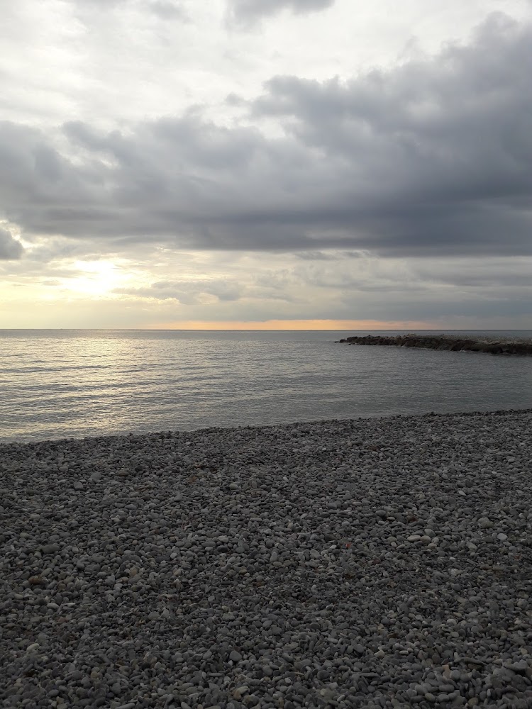 Plage de Carnolès