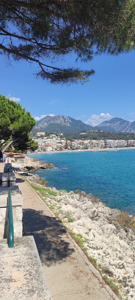 Plage des Pirates