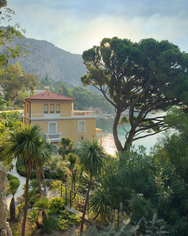 Plage Èze