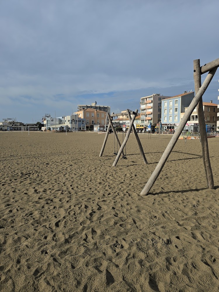 Plage Rive Gauche