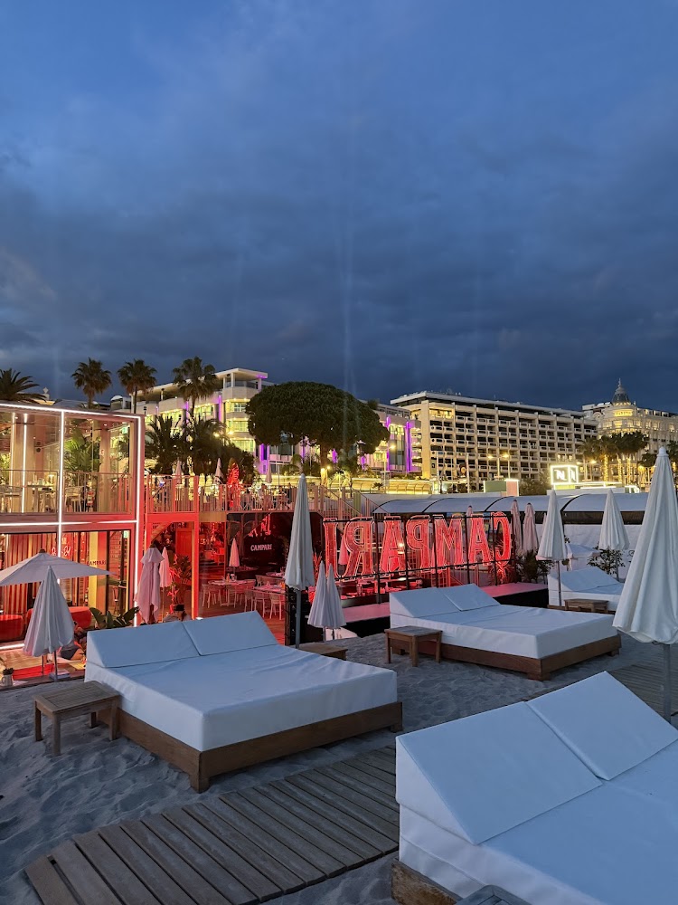 Hyde Beach Cannes
