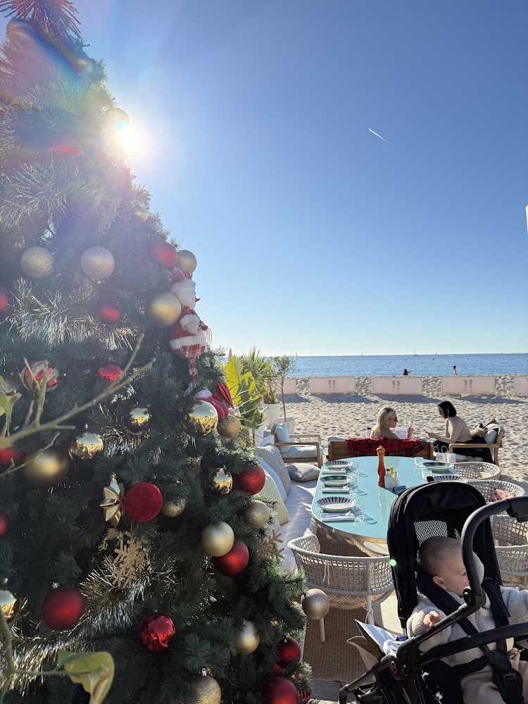 Hyde Beach Cannes