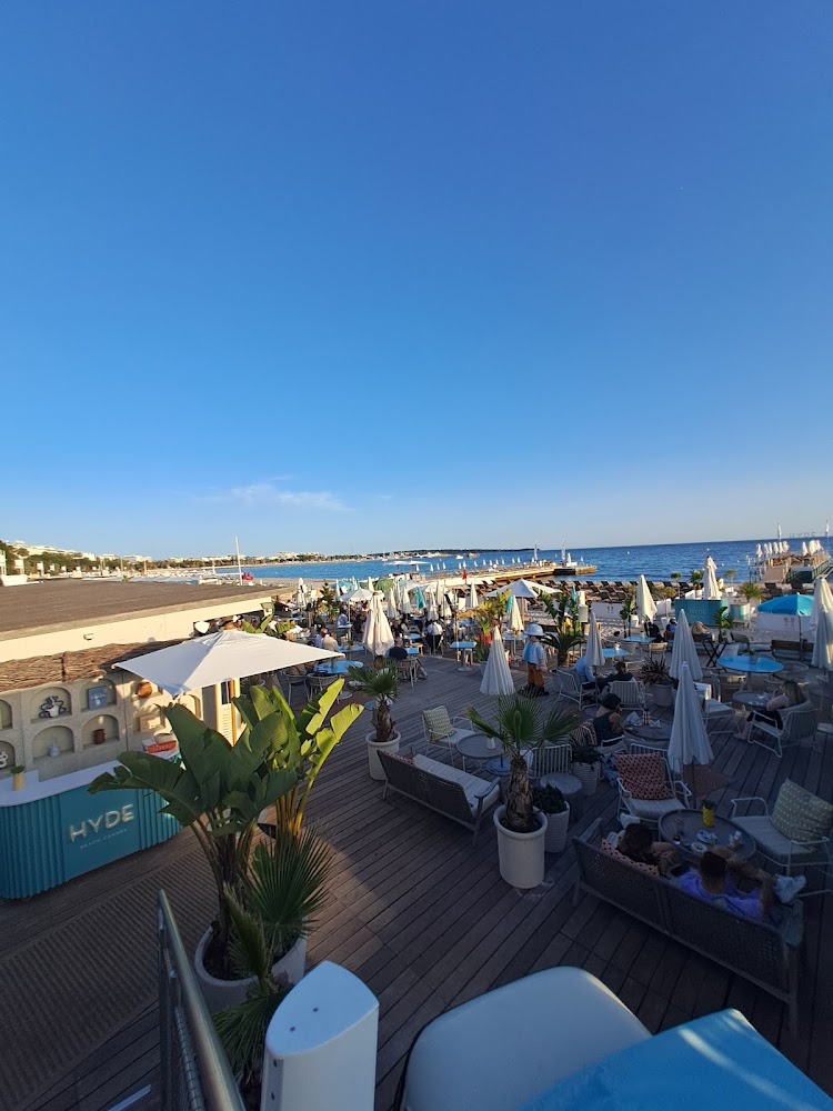 Hyde Beach Cannes
