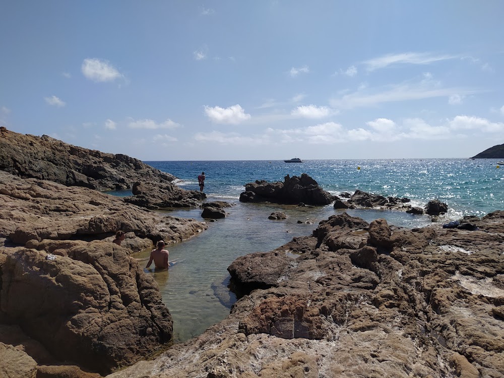 Plage de Chiuni