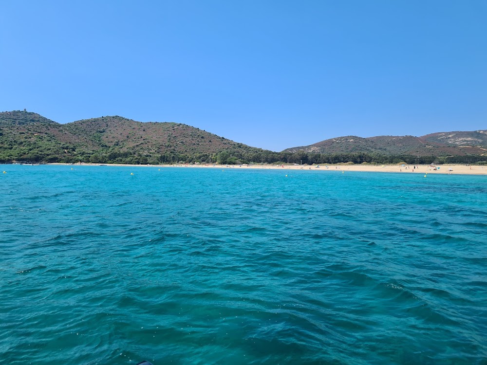 Plage de Chiuni