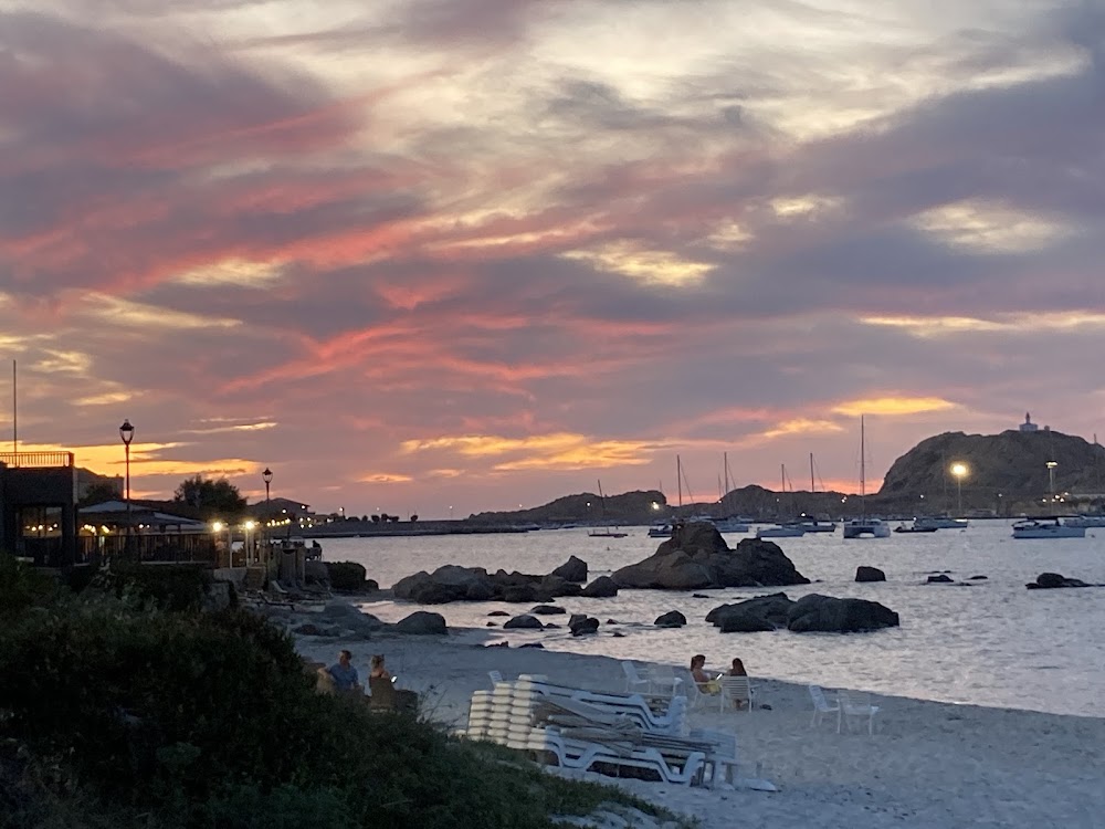 Plage de L'Île-Rousse