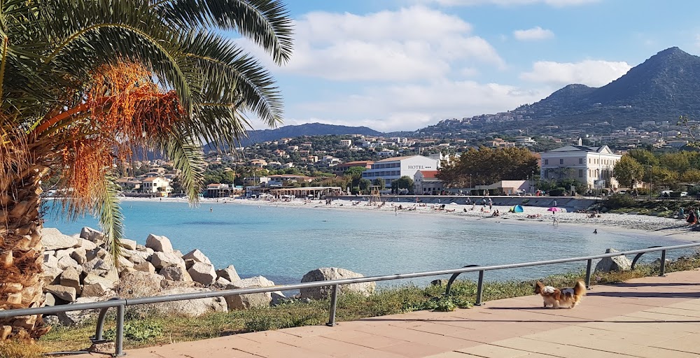 Plage de L'Île-Rousse