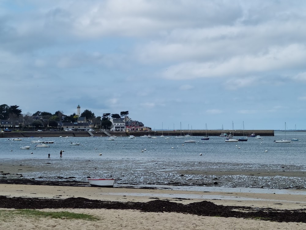 Plage de Port-Lenn