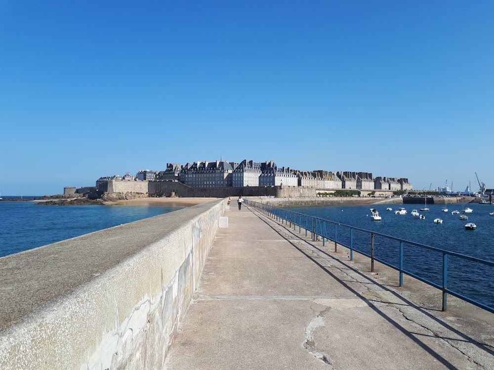 Plage du Mole