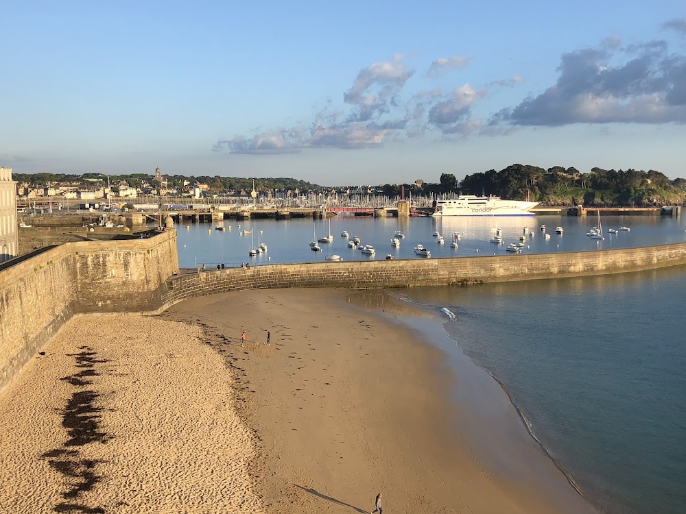 Plage du Mole