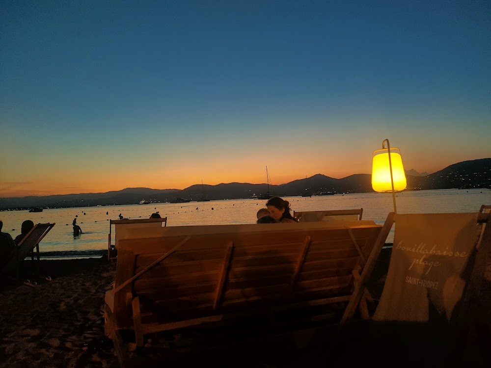 Bouillabaisse beach