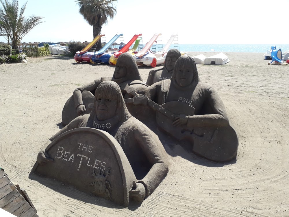 Playa Bajondillo