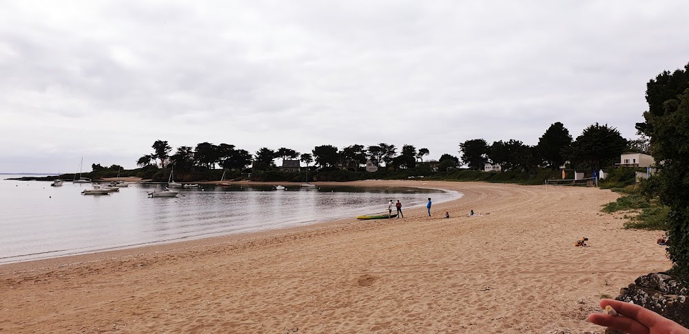 Petite Plage De Kervoyal