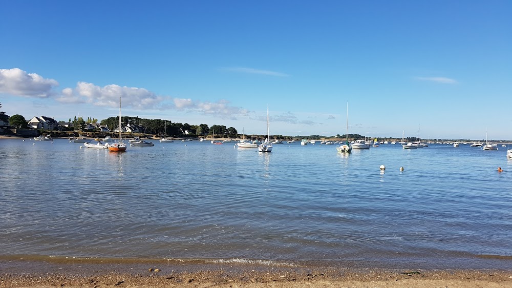Petite Plage De Kervoyal