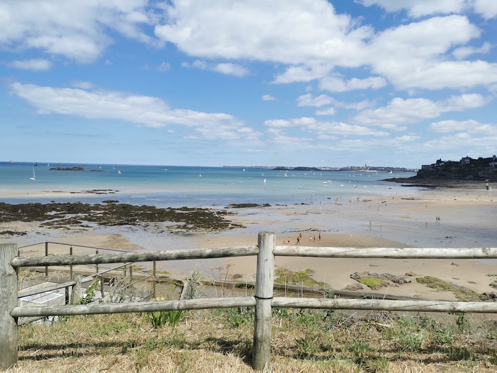 Plage Saint-Enogat