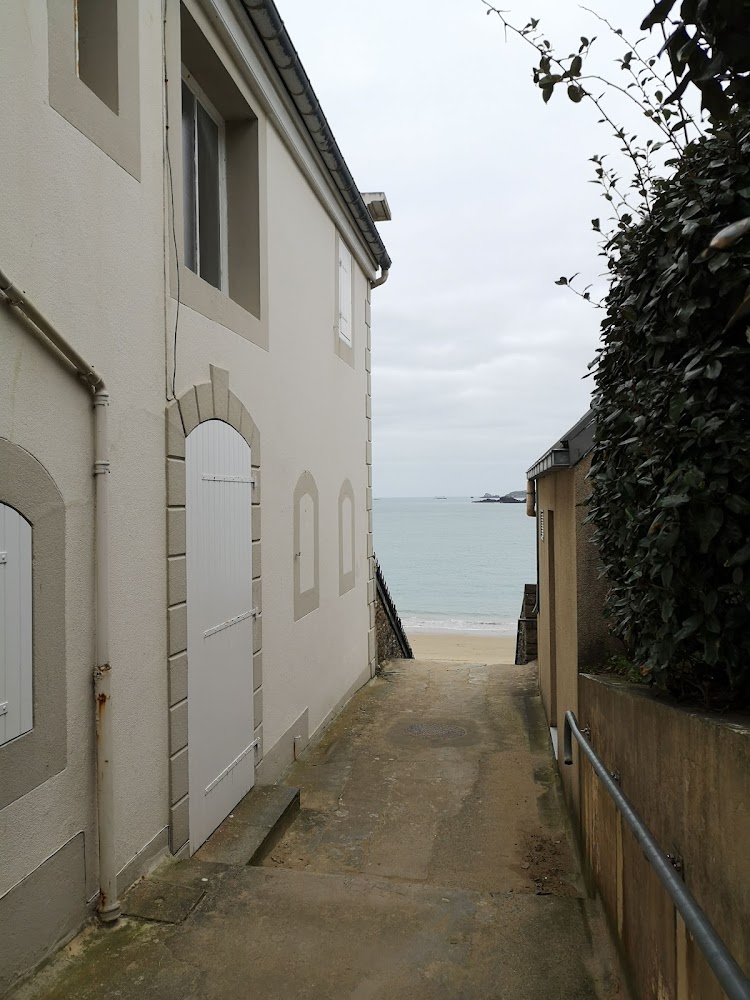 Plage Saint-Enogat