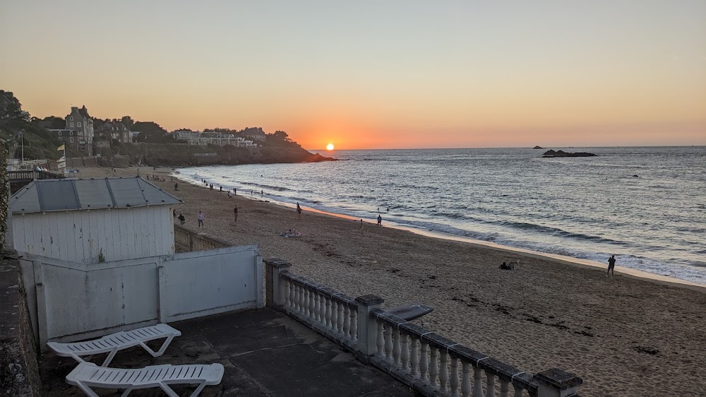Plage Saint-Enogat