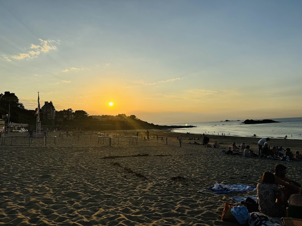 Plage Saint-Enogat