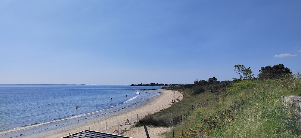Plage De Kervillen