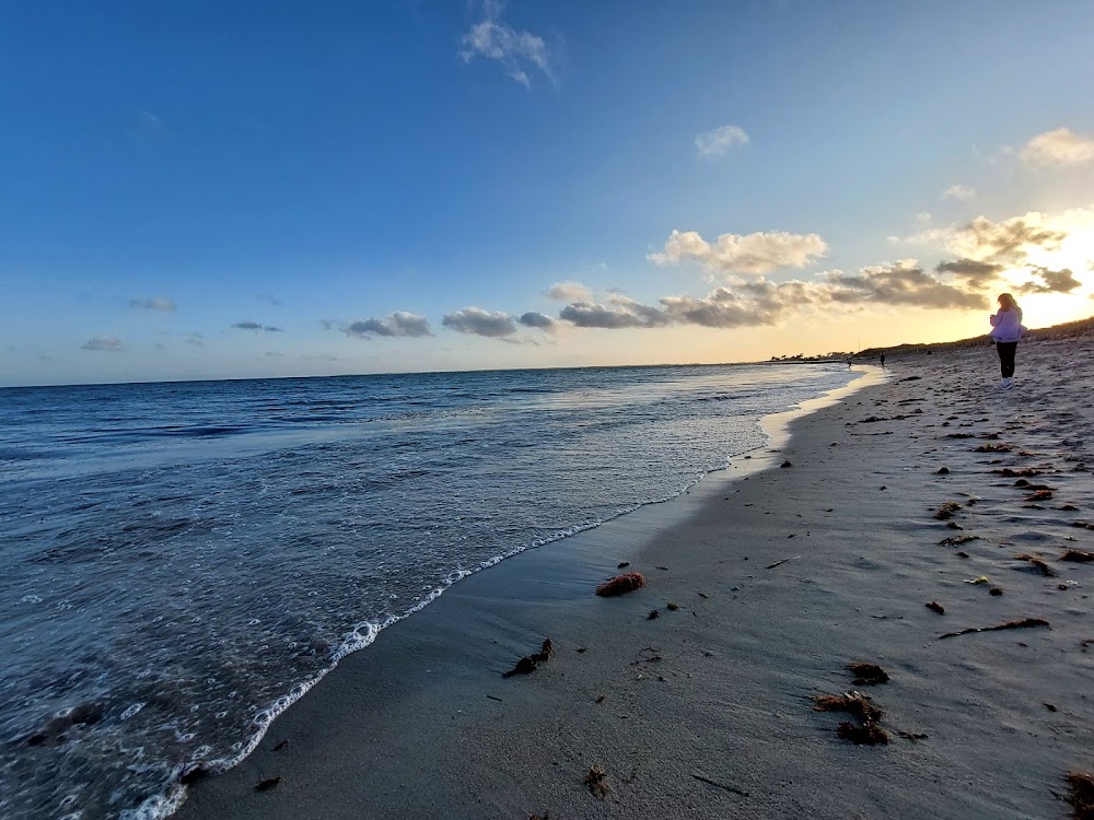 Plage De Kervillen