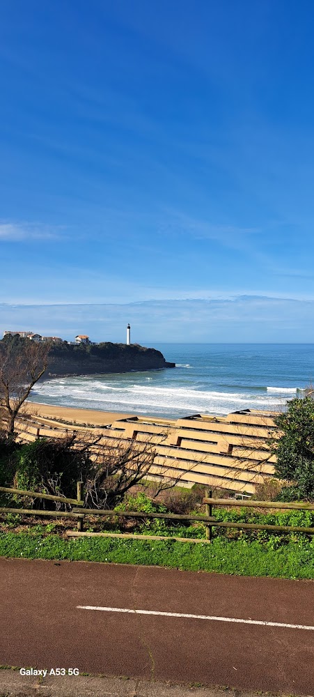 Plage De La Chambre D'Amour