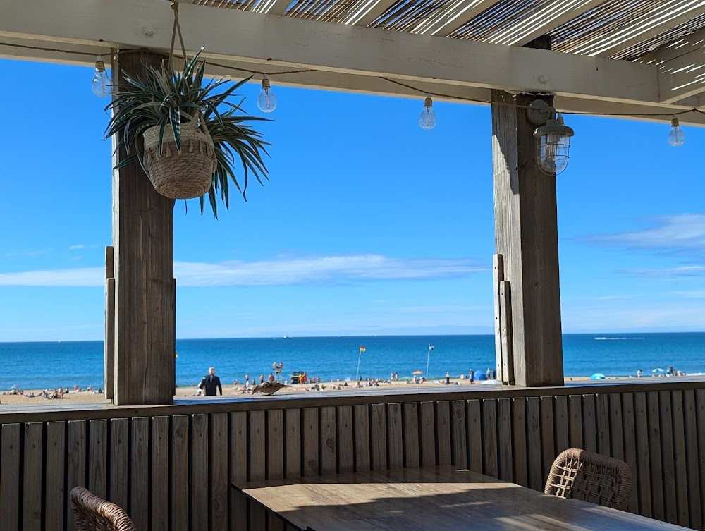 Plage De La Chambre D'Amour