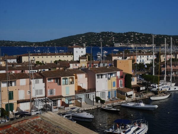 vue panoramique Eglise Port Grimaud