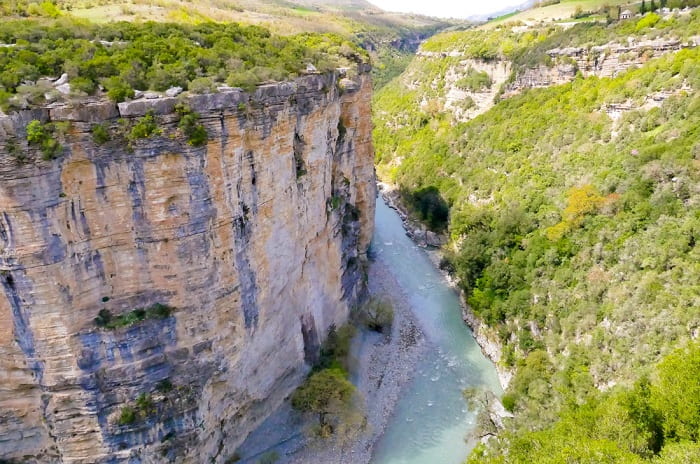 osum canyon que visiter en albanie min