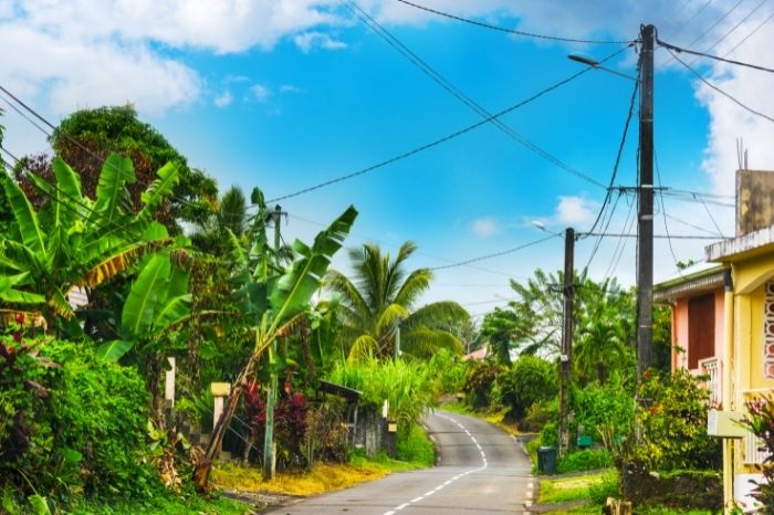 voiture guadeloupe min