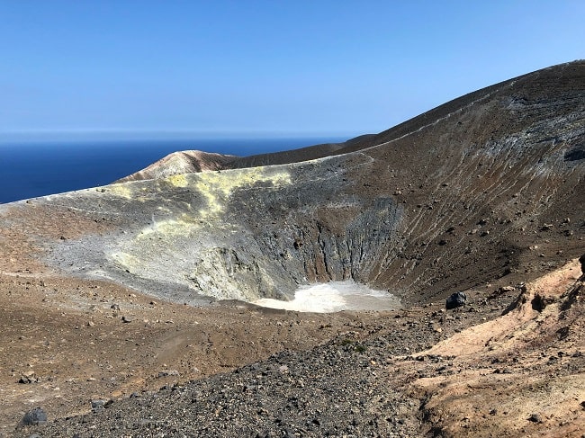 excursion sur un volcan à lipari min