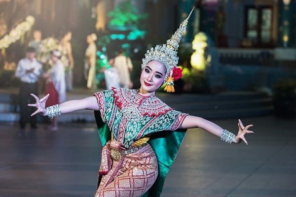 danse en thailande bangkok quand partir en thailande min