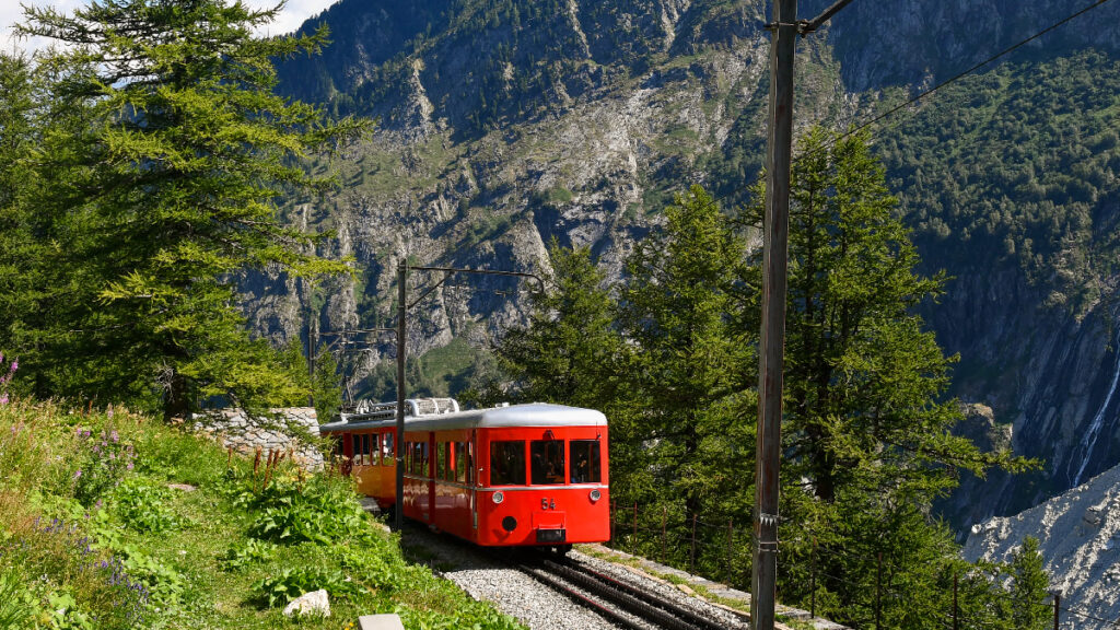 train au pays basque