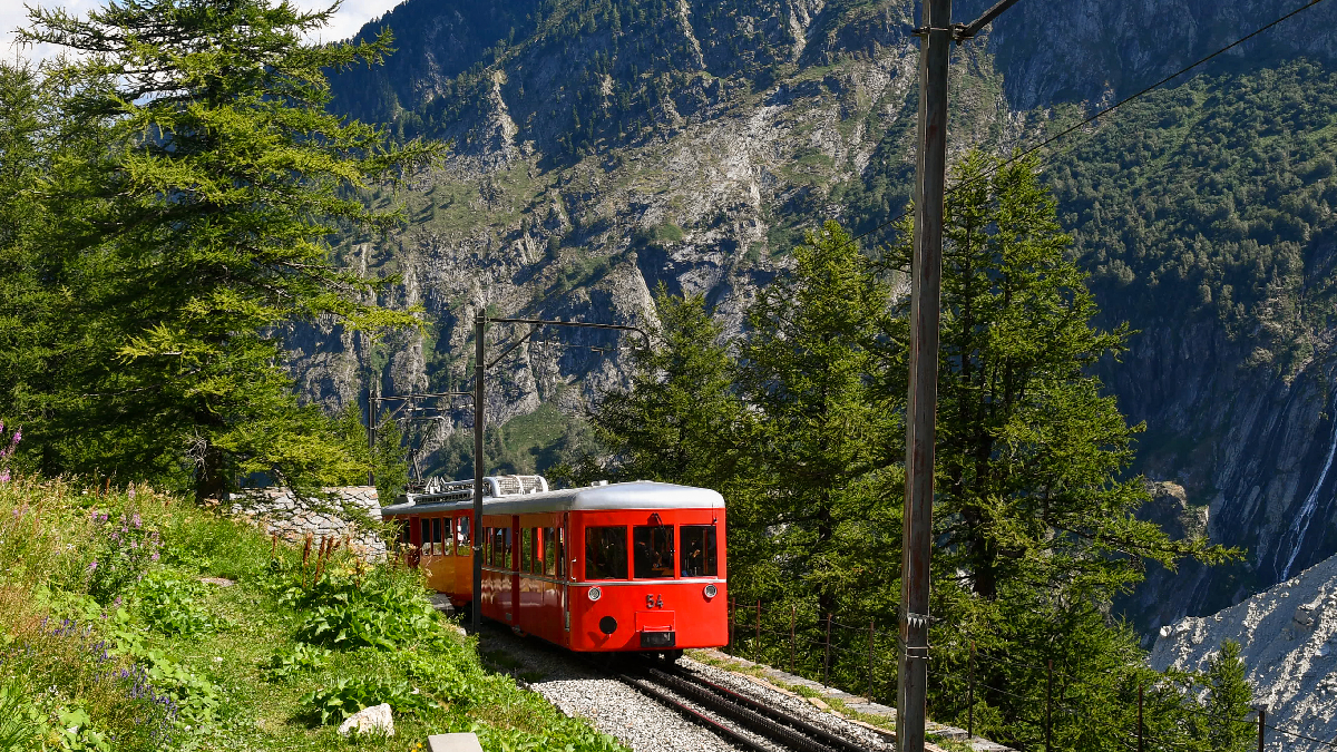 train au pays basque