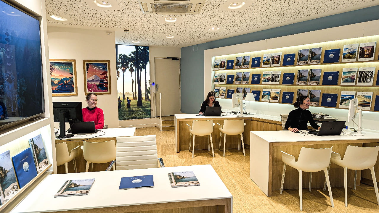 agence de voyages (1) (1)